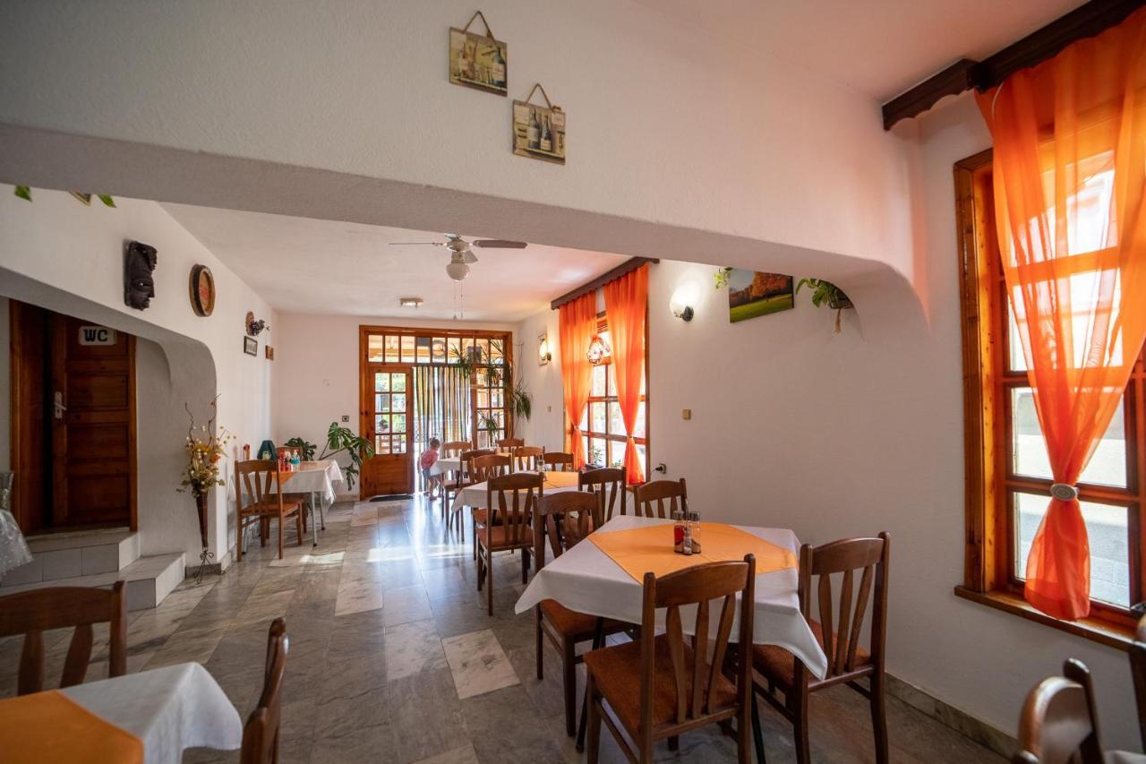 Guest Rooms Grudovi Obzor Εξωτερικό φωτογραφία