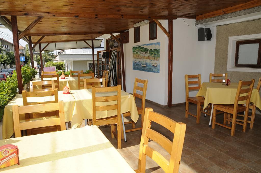 Guest Rooms Grudovi Obzor Εξωτερικό φωτογραφία