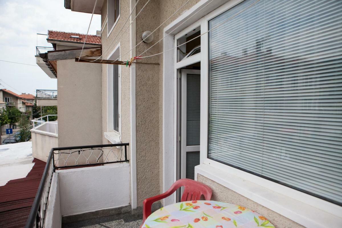 Guest Rooms Grudovi Obzor Εξωτερικό φωτογραφία